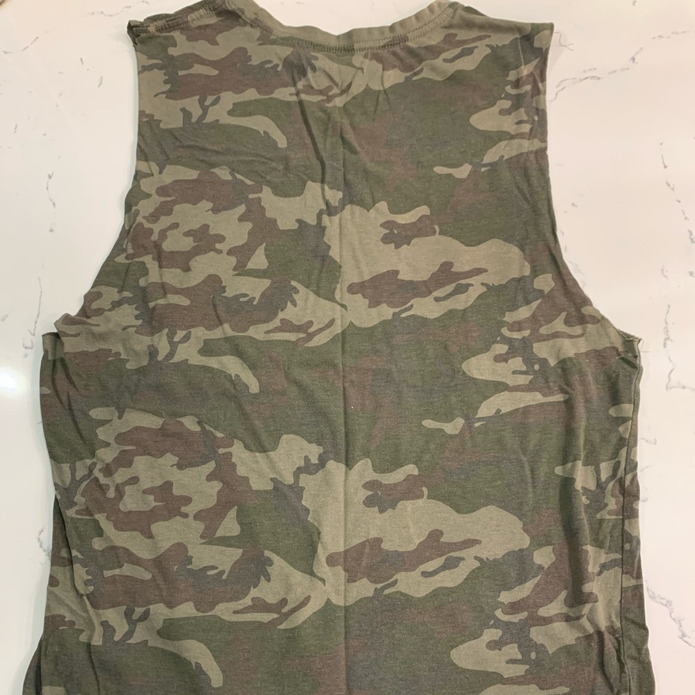 Drop tank Camouflaged